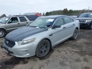2013 Ford Police Interceptor с VIN 1FAHP2M87DG121413, выставлен на аукционе IAAI как лот 41248744 с пробегом 144 196 миль миль и . История ставок и продаж доступна на DreamBid. Изображение 2.