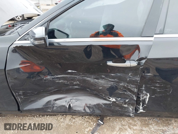 2016 Cadillac CTS Luxury Collection AWD with VIN 1G6AX5SS9G0194228, listed as a IAAI auction lot 41504476 with 94,573 mi miles and . Bid and sale history available at DreamBid. Image 6.
