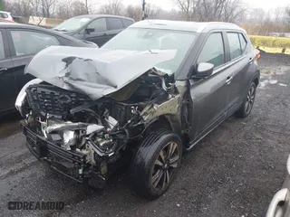 2020 Nissan Kicks SV with VIN 3N1CP5CV6LL525992, listed as a IAAI auction lot 41858823 with 55,343 mi miles. Bid and sale history available at carsss.com. Image 2.