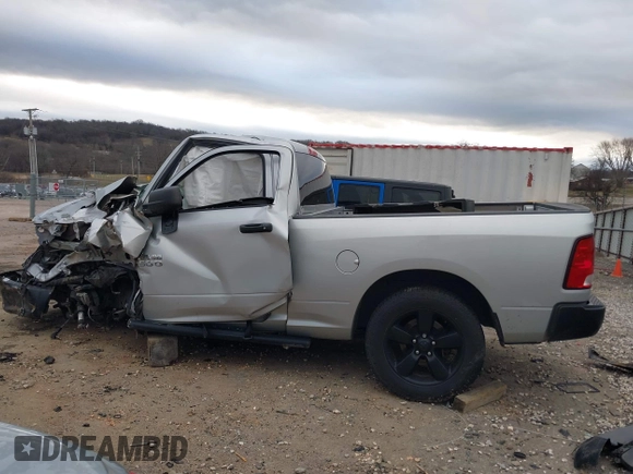 2017 Ram 1500 Express with VIN 3C6JR6AT7HG592100, listed as a IAAI auction lot 41501171 with 104,834 mi miles and . Bid and sale history available at DreamBid. Image 15.