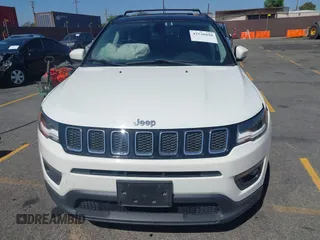 2019 Jeep Compass Latitude z VIN 3C4NJDBB5KT789289, wystawiony jako IAAI lot #42536898 z przebiegiem 84 172 mil mil oraz . Historia ofert i sprzedaży dostępna na DreamBid. Obrazek 12.