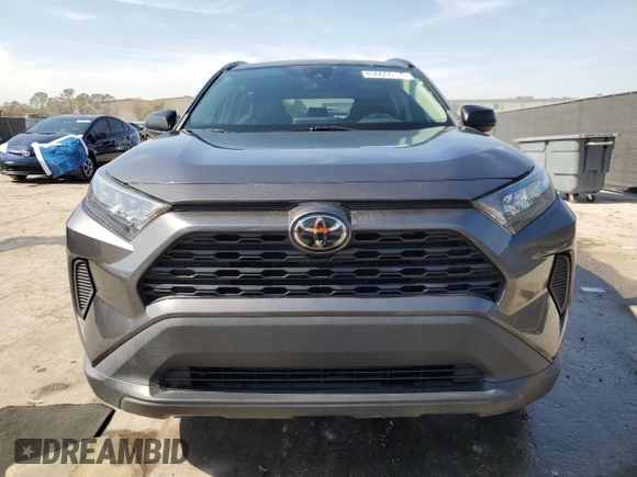 2021 Toyota RAV4 LE with VIN 2T3H1RFV1MC155845, listed as a Copart auction lot 43665575 with 61,082 mi miles and Salvage Title. Bid and sale history available at carsss.com. Image 5.