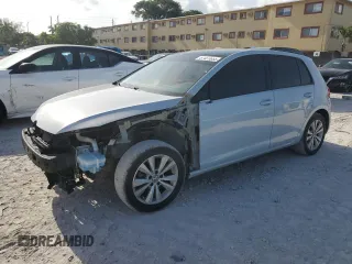 2020 Volkswagen Golf TSI z VIN 3VWG57AU5LM010192, wystawiony jako Copart lot #57451655 z przebiegiem 93 938 mil mil oraz Szkoda całkowita • Salvage title. Historia ofert i sprzedaży dostępna na DreamBid. Obrazek 1.