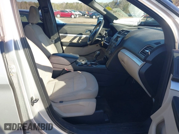 2018 Ford Explorer z VIN 1FM5K7B85JGA76197, wystawiony jako IAAI lot #41478486 z przebiegiem 156 812 mil mil oraz . Historia ofert i sprzedaży dostępna na DreamBid. Obrazek 5.
