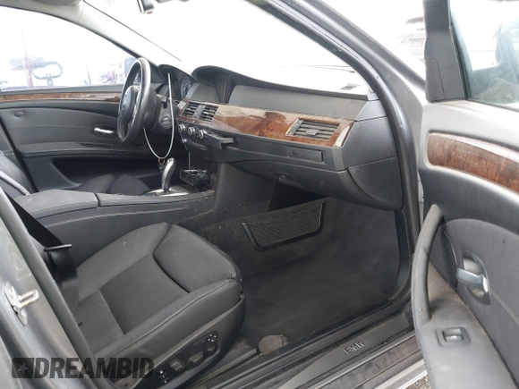 2010 BMW 5 Series 528i with VIN WBANU5C56AC127797, listed as a IAAI auction lot 42128290 with 137,578 mi miles and . Bid and sale history available at carsss.com. Image 5.