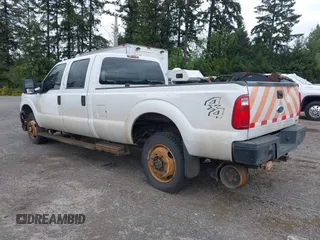 2011 Ford F-350 Platinum with VIN 1FT7W3B60BEC07963, listed as a IAAI auction lot 41839112 with 211,495 mi miles and . Bid and sale history available at DreamBid. Image 3.