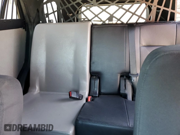 2019 Ford Police Interceptor Utility z VIN 1FM5K8AR7KGA28735, wystawiony jako Copart lot #48249505 z przebiegiem 137 809 mil mil oraz Szkoda całkowita • Salvage title. Historia ofert i sprzedaży dostępna na DreamBid. Obrazek 10.