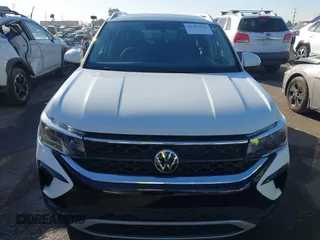 2022 Volkswagen Taos SE z VIN 3VVLX7B20NM097528, wystawiony jako IAAI lot #41152253 z przebiegiem 45 607 mil mil oraz . Historia ofert i sprzedaży dostępna na DreamBid. Obrazek 12.