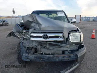 2005 Toyota Tundra SR5 with VIN 5TBDT44185S475556, listed as a IAAI auction lot 41589056 with 222,658 mi miles and . Bid and sale history available at DreamBid. Image 12.