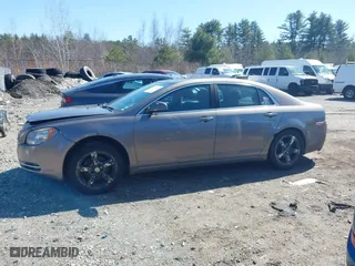 2011 Chevrolet Malibu LT w/1LT with VIN 1G1ZC5E17BF236196, listed as a IAAI auction lot 41807400 with 213,576 mi miles. Bid and sale history available at carsss.com. Image 14.