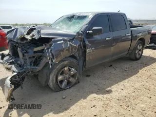 2017 Ram 1500 Lone Star Silver z VIN 1C6RR6LT0HS550800, wystawiony jako Copart lot #50610925 z przebiegiem 190 812 mil mil oraz Szkoda całkowita • Salvage title. Historia ofert i sprzedaży dostępna na DreamBid. Obrazek 1.