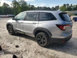 2022 Honda Pilot TrailSport z VIN 5FNYF6H89NB060351, wystawiony jako Copart lot #53671515 z przebiegiem 43 869 mil mil oraz Szkoda całkowita • Salvage title. Historia ofert i sprzedaży dostępna na DreamBid. Obrazek 2.