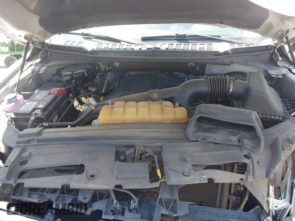 2015 Ford F-150 XL with VIN 1FTEW1CG9FFB25040, listed as a IAAI auction lot 42181849 with 198,000 mi miles and . Bid and sale history available at DreamBid. Image 10.