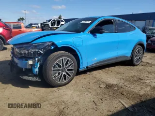 2024 Ford Mustang Mach-E Premium with VIN 3FMTK3R43RMA49813, listed as a Copart auction lot 52289915 with 970 mi miles and Clean Title. Bid and sale history available at DreamBid. Image 1.