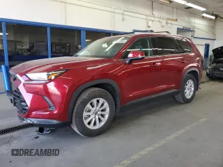 2024 Toyota Highlander XLE with VIN 5TDAAAB53RS048537, listed as a Copart auction lot 60349065 with 7,300 mi miles and Salvage title. Bid and sale history available at DreamBid. Image 1.