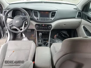 2018 Hyundai Tucson SEL z VIN KM8J3CA43JU645083, wystawiony jako Copart lot #50911035 z przebiegiem 68 777 mil mil oraz Szkoda całkowita • Salvage title. Historia ofert i sprzedaży dostępna na DreamBid. Obrazek 8.
