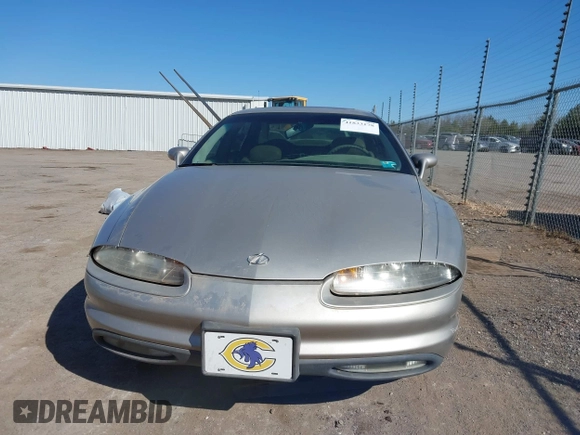 1996 Oldsmobile Aurora with VIN 1G3GR62C8T4115201, listed as a IAAI auction lot 41833178 with 159,049 mi miles and . Bid and sale history available at DreamBid. Image 12.