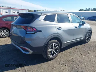 2023 Kia Sportage EX with VIN 5XYK33AF6PG103481, listed as a IAAI auction lot 41854142 with 67,586 mi miles and . Bid and sale history available at carsss.com. Image 4.