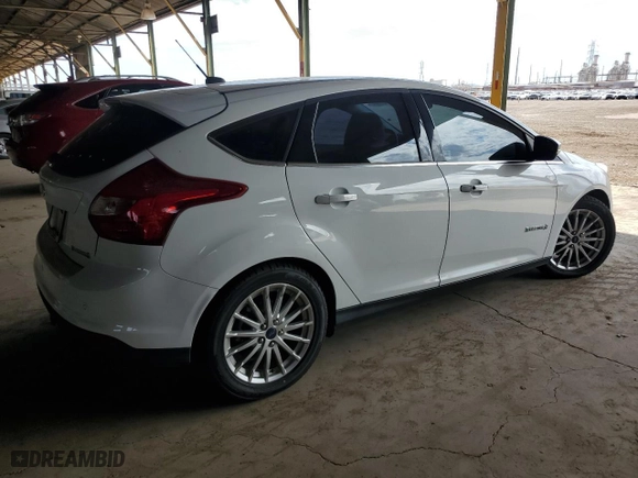 2013 Ford Focus Electric with VIN 1FADP3R4XDL352985, listed as a Copart auction lot 69147224 with 39,937 mi miles and Clean Title. Bid and sale history available at carsss.com. Image 3.