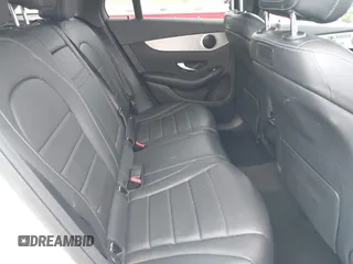 2019 Mercedes-Benz GLC 300 with VIN WDC0G4JB1KV136690, listed as a IAAI auction lot 42121407 with 42,542 mi miles and . Bid and sale history available at DreamBid. Image 8.