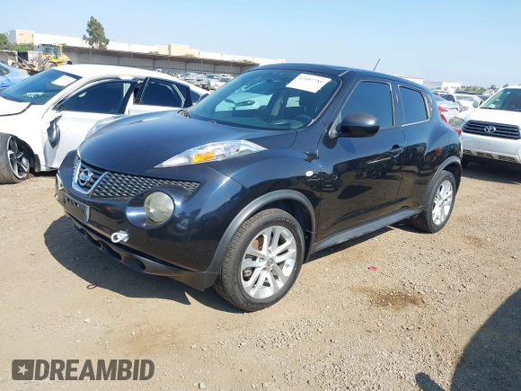 2014 Nissan Juke S with VIN JN8AF5MR5ET353160, listed as a IAAI auction lot 42487786 with Not provided miles and . Bid and sale history available at DreamBid. Image 2.