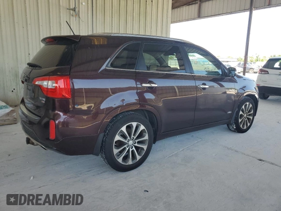 2014 Kia Sorento SX with VIN 5XYKWDA72EG491084, listed as a Copart auction lot 57235995 with 143,604 mi miles and Clean title. Bid and sale history available at DreamBid. Image 3.