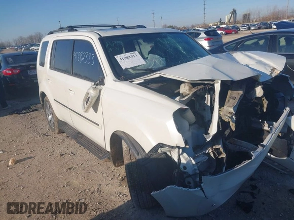 2014 Honda Pilot Touring with VIN 5FNYF4H96EB027336, listed as a IAAI auction lot 41882333 with 202,426 mi miles and . Bid and sale history available at carsss.com. Image 1.