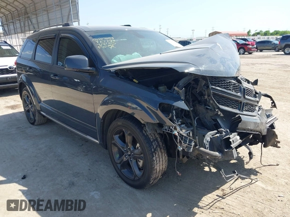 2018 Dodge Journey Crossroad z VIN 3C4PDCGB4JT327792, wystawiony jako IAAI lot #42012960 z przebiegiem 121 736 mil mil oraz . Historia ofert i sprzedaży dostępna na DreamBid. Obrazek 1.