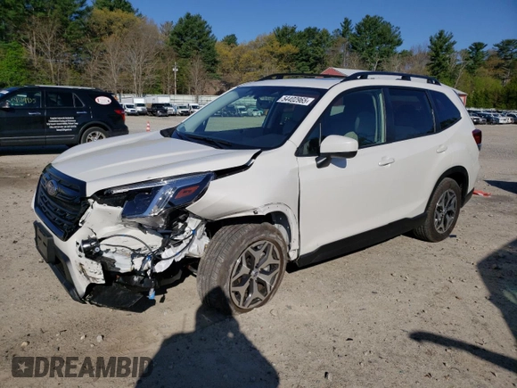 2024 Subaru Forester Premium z VIN JF2SKADC4RH481660, wystawiony jako Copart lot #54402965 z przebiegiem 4 736 mil mil oraz Szkoda całkowita • Salvage title. Historia ofert i sprzedaży dostępna na DreamBid. Obrazek 1.
