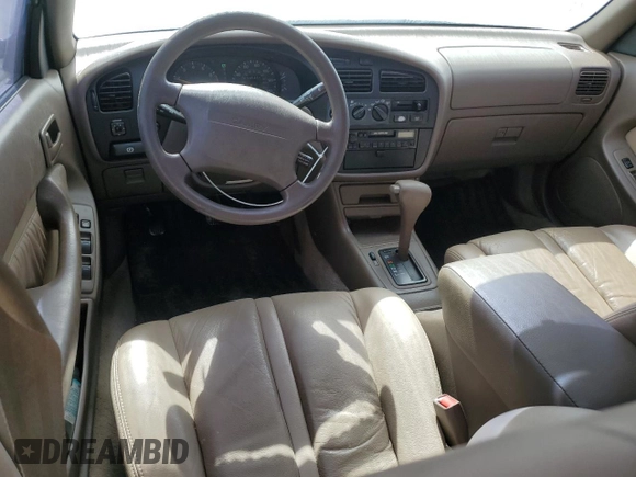 1996 Toyota Camry LE with VIN 4T1BF12K4TU870788, listed as a Copart auction lot 75050564 with 245,619 mi miles and Non repairable. Bid and sale history available at DreamBid. Image 8.