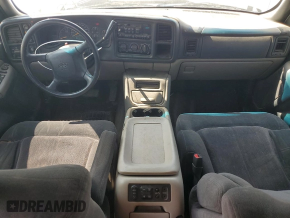 2000 Chevrolet Suburban LT with VIN 3GNFK16T0YG128975, listed as a Copart auction lot 72245934 with 246,263 mi miles and Salvage Title. Bid and sale history available at carsss.com. Image 8.