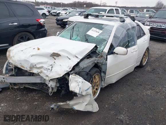 2001 Lexus IS with VIN JTHBD182610005714, listed as a IAAI auction lot 41222838 with 213,121 mi miles. Bid and sale history available at carsss.com. Image 6.