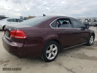 2013 Volkswagen Passat SE with VIN 1VWBP7A32DC084183, listed as a Copart auction lot 88005955 with 184,971 mi miles and Salvage Title. Bid and sale history available at carsss.com. Image 3.