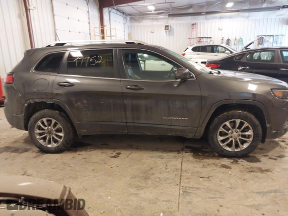 2020 Jeep Cherokee Altitude с VIN 1C4PJMLX9LD527561, выставлен на аукционе IAAI как лот 41417752 с пробегом 93 992 миль миль и . История ставок и продаж доступна на DreamBid. Изображение 13.