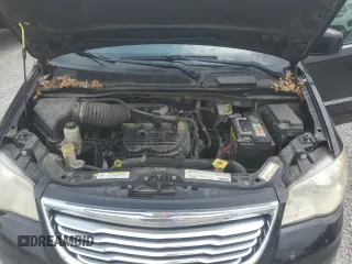 2012 Chrysler Town & Country Touring z VIN 2C4RC1BG9CR228345, wystawiony jako Copart lot #54477725 z przebiegiem 217 041 mil mil oraz Nie do naprawy • Non repairable. Historia ofert i sprzedaży dostępna na DreamBid. Obrazek 12.