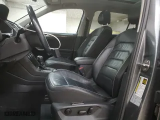 2018 Volkswagen Tiguan SEL Premium with VIN 3VV4B7AX9JM002703, listed as a Copart auction lot 88558945 with 133,817 mi miles and Clean Title. Bid and sale history available at carsss.com. Image 7.