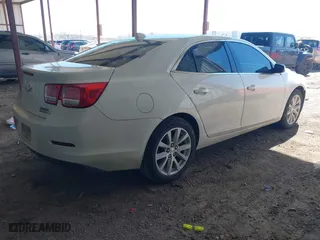 2014 Chevrolet Malibu LT with VIN 1G11E5SL0EF262088, listed as a IAAI auction lot 41614775 with 199,440 mi miles. Bid and sale history available at carsss.com. Image 4.