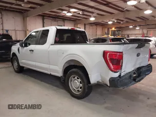 2023 Ford F-150 XL с VIN 1FTEX1CB2PKD83958, выставлен на аукционе IAAI как лот 41574210 с пробегом 62 790 миль миль и . История ставок и продаж доступна на DreamBid. Изображение 3.