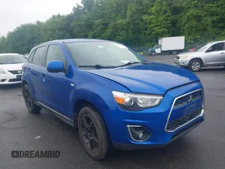 2015 Mitsubishi Outlander ES z VIN 4A4AR3AU3FE054300, wystawiony jako IAAI lot #42471988 z przebiegiem 200 383 mil mil oraz . Historia ofert i sprzedaży dostępna na DreamBid. Obrazek 1.