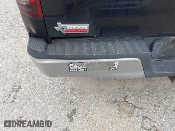 2016 Ford F-150 XL with VIN 1FTMF1C86GKG05579, listed as a IAAI auction lot 41604338 with 246,792 mi miles. Bid and sale history available at carsss.com. Image 18.