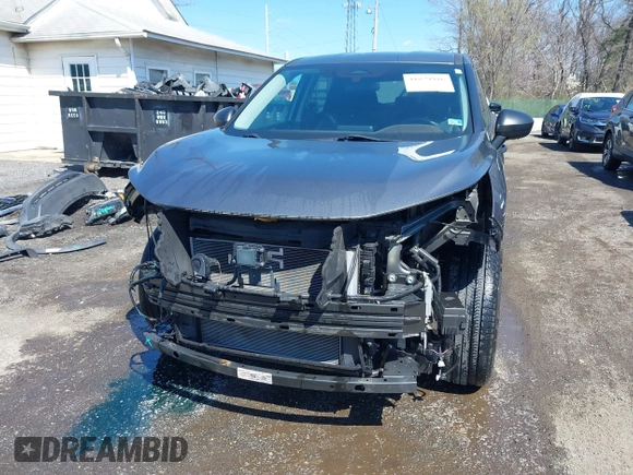 2021 Nissan Rogue S z VIN 5N1AT3AB6MC696151, wystawiony jako IAAI lot #41829916 z przebiegiem 34 000 mil mil oraz . Historia ofert i sprzedaży dostępna na DreamBid. Obrazek 6.