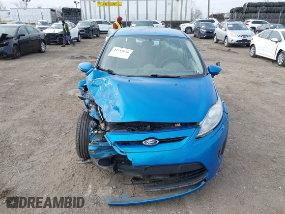 2013 Ford Fiesta SE with VIN 3FADP4EJ6DM130511, listed as a IAAI auction lot 41757636 with 153,664 mi miles. Bid and sale history available at carsss.com. Image 12.