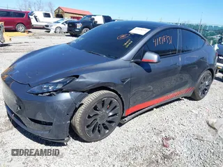 2021 Tesla Model Y Performance with VIN 5YJYGDEF1MF268405, listed as a IAAI auction lot 41818331 with 43,621 mi miles and . Bid and sale history available at DreamBid. Image 19.