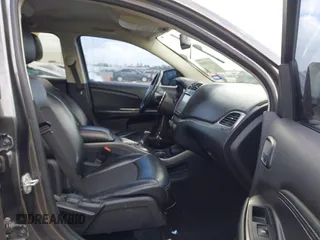 2016 Dodge Journey Crossroad Plus z VIN 3C4PDCGB1GT203035, wystawiony jako IAAI lot #41518100 z przebiegiem 147 437 mil mil oraz . Historia ofert i sprzedaży dostępna na DreamBid. Obrazek 5.