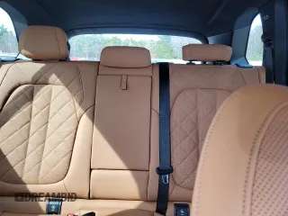 2024 BMW X5 xDrive40i z VIN 5UX23EU07R9U24113, wystawiony jako Copart lot #50386895 z przebiegiem 38 407 mil mil oraz Szkody całkowita. Historia ofert i sprzedaży dostępna na DreamBid. Obrazek 10.