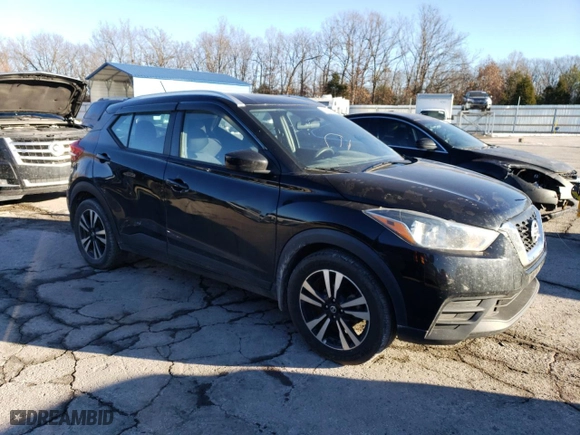 2018 Nissan Kicks SR with VIN 3N1CP5CU2JL515710, listed as a Copart auction lot 88911005 with 153,341 mi miles and Salvage Title. Bid and sale history available at carsss.com. Image 4.