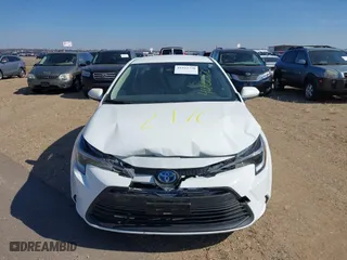 2024 Toyota Corolla Hybrid LE with VIN JTDBCMFE8RJ025908, listed as a IAAI auction lot 41822770 with 16,747 mi miles. Bid and sale history available at carsss.com. Image 13.