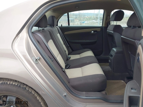 2008 Chevrolet Malibu LS w/1LS with VIN 1G1ZG57B08F164566, listed as a IAAI auction lot 41956303 with 109,247 mi miles. Bid and sale history available at carsss.com. Image 8.