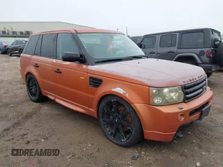 2008 Land Rover Range Rover Sport SC with VIN SALSH23428A131165, listed as a IAAI auction lot 41202538 with 132,993 mi miles. Bid and sale history available at carsss.com. Image 1.