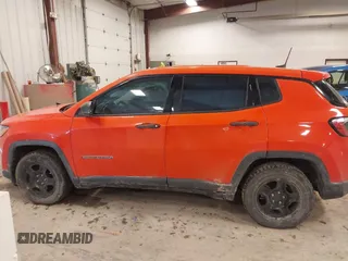 2019 Jeep Compass Sport with VIN 3C4NJCAB3KT851008, listed as a IAAI auction lot 41275348 with 86,318 mi miles and . Bid and sale history available at DreamBid. Image 14.